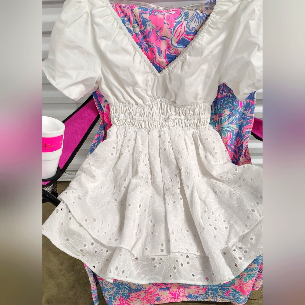 LILLY PULITZER NWT AXELLE EYELET WHITE ROMPER SIZE 0  PUFF SLEEVES V-NECK